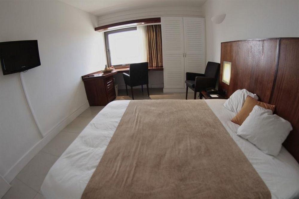 Hotel Le Saint Denis חדר תמונה