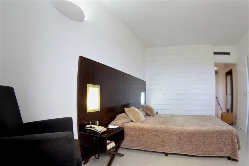 Hotel Le Saint Denis חדר תמונה