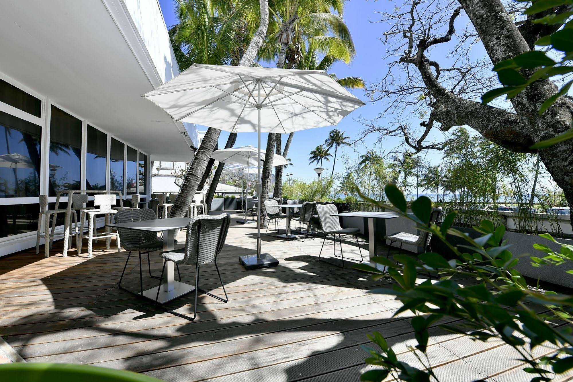 Hotel Le Saint Denis מראה חיצוני תמונה