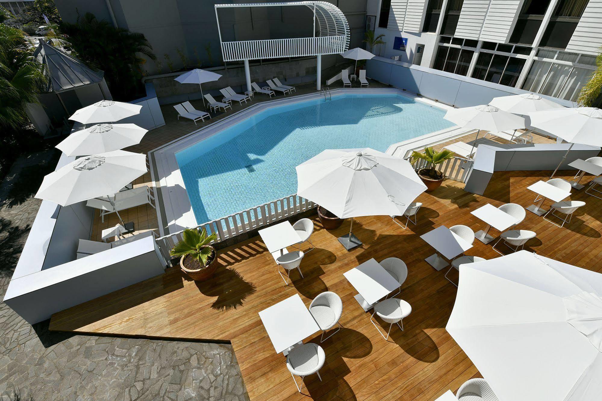Hotel Le Saint Denis מראה חיצוני תמונה